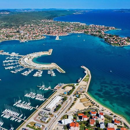 Apartments By The Sea Sukosan, Zadar - 12313 Экстерьер фото