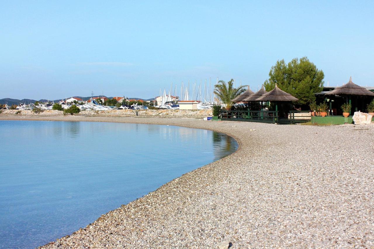 Apartments By The Sea Sukosan, Zadar - 12313 Экстерьер фото