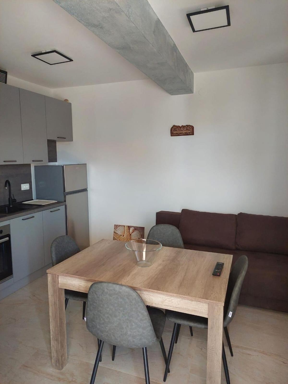 Apartments By The Sea Sukosan, Zadar - 12313 Номер фото
